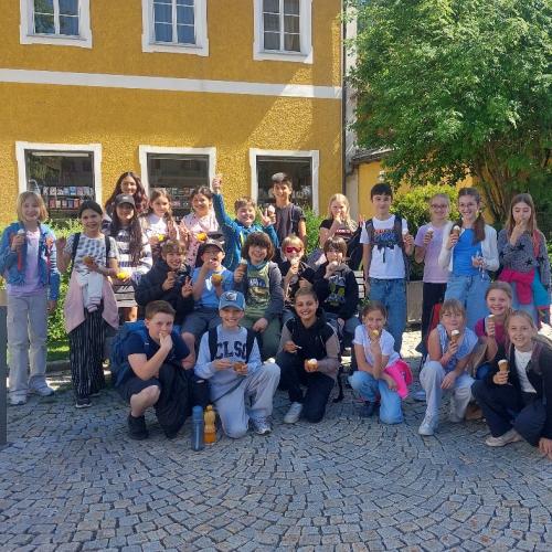 Klasse 4b