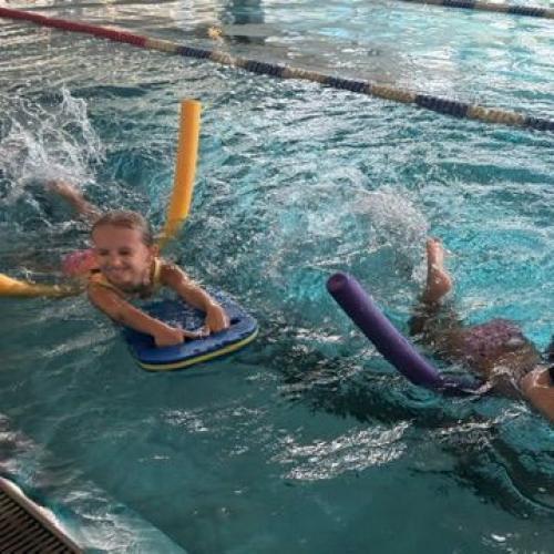 Schwimmnudelspaß
