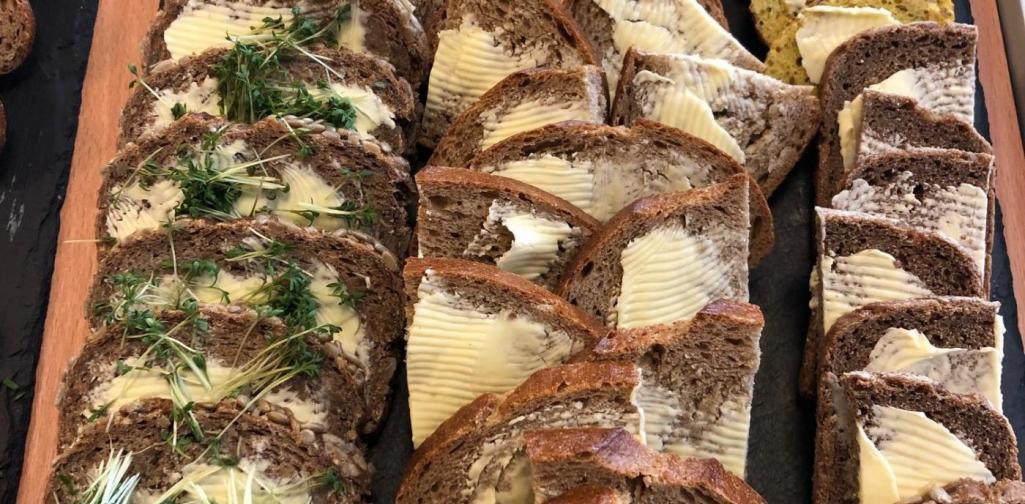 Gesunde Jause Buuterbrote